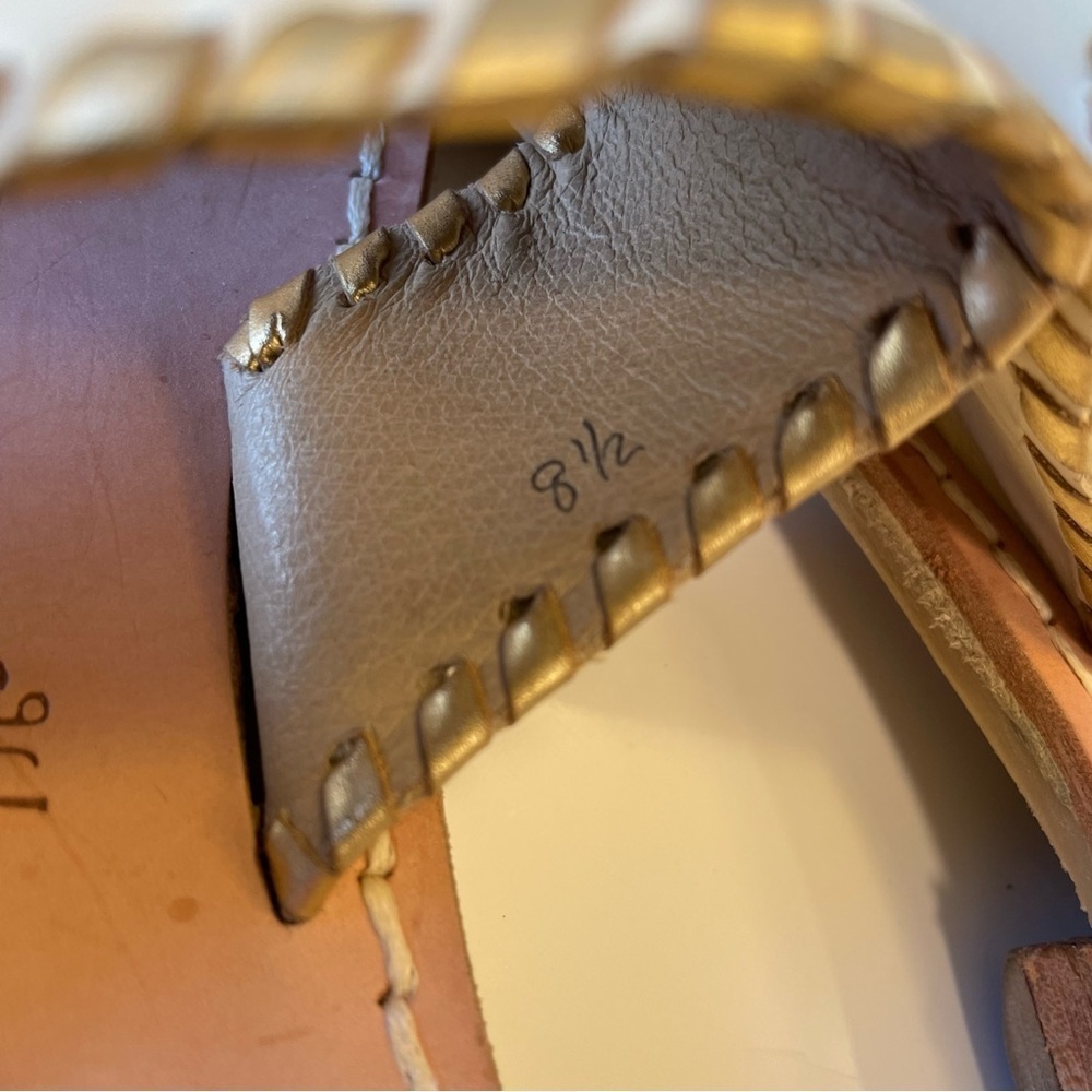 Jack Rogers Pineapple Embroidered Sandal Bone and Gold - Picture 5 of 6